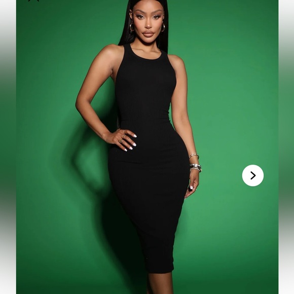 Fashion Nova Dresses & Skirts - Fashion nova black Mila midi dress